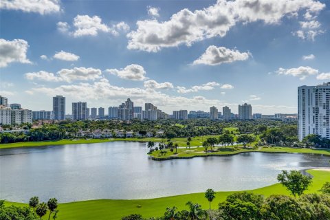 Condo in Aventura, Florida, 2 bedrooms  № 1183538 - photo 2