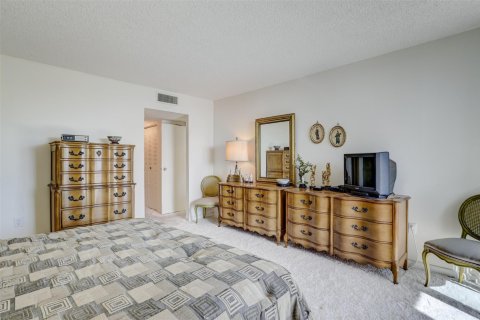 Condo in Aventura, Florida, 2 bedrooms  № 1183538 - photo 26