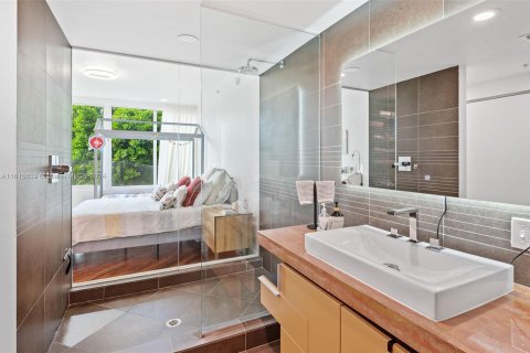 Condominio en venta en Miami Beach, Florida, 1 dormitorio, 64.29 m2 № 1236753 - foto 18