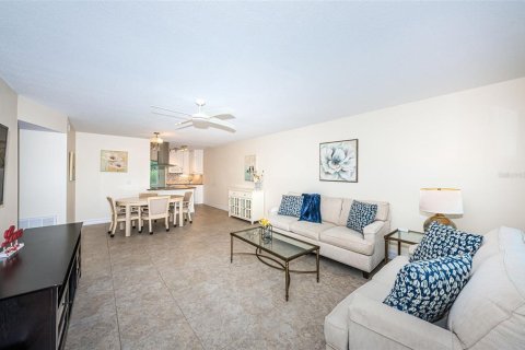 Condominio en venta en Clearwater, Florida, 2 dormitorios, 130.06 m2 № 1392920 - foto 4