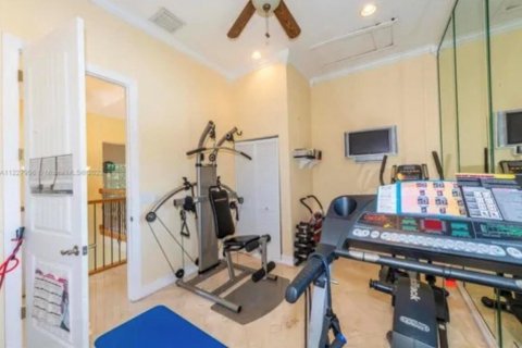 Casa en venta en Pompano Beach, Florida, 5 dormitorios, 449.28 m2 № 816011 - foto 7