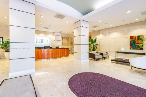 Copropriété à vendre à Sunny Isles Beach, Floride: 2 chambres, 93.37 m2 № 1172638 - photo 30