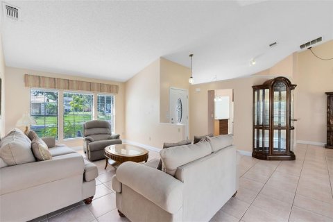 Casa en venta en Orlando, Florida, 3 dormitorios, 149.11 m2 № 1392424 - foto 13