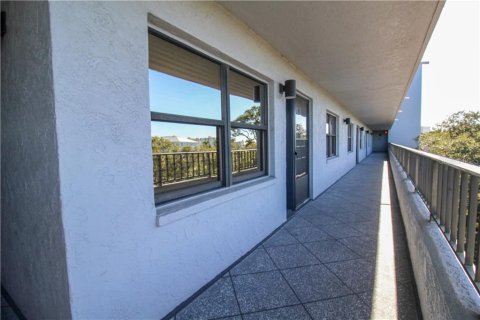 Copropriété à louer à Sarasota, Floride: 2 chambres, 134.43 m2 № 213718 - photo 9