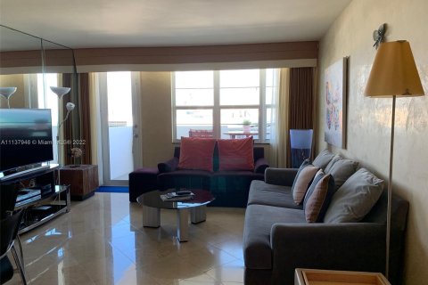 Condominio en alquiler en Miami Beach, Florida, 1 dormitorio, 82.68 m2 № 4686 - foto 6