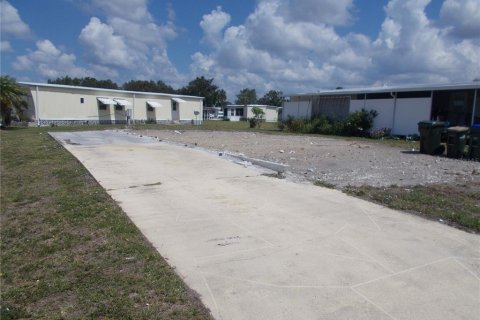 Terreno en venta en North Port, Florida № 507749 - foto 1