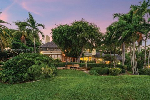 Casa en venta en Coral Gables, Florida, 5 dormitorios, 545.34 m2 № 692919 - foto 17