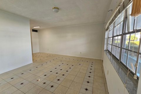 Condominio en venta en Fort Lauderdale, Florida, 1 dormitorio, 60.39 m2 № 965974 - foto 14