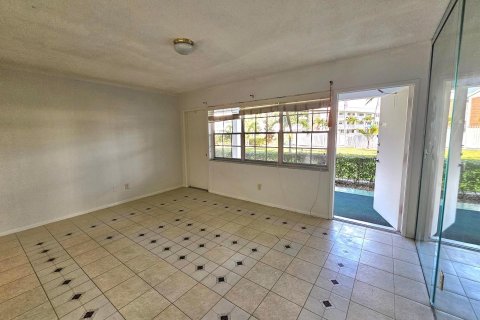 Condominio en venta en Fort Lauderdale, Florida, 1 dormitorio, 60.39 m2 № 965974 - foto 17