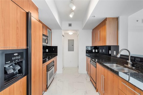 Condominio en venta en Miami, Florida, 2 dormitorios, 109.44 m2 № 1364212 - foto 4