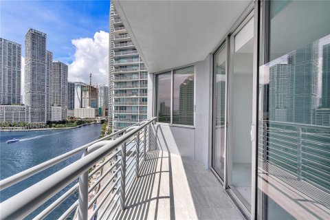 Condominio en venta en Miami, Florida, 2 dormitorios, 109.44 m2 № 1364212 - foto 13