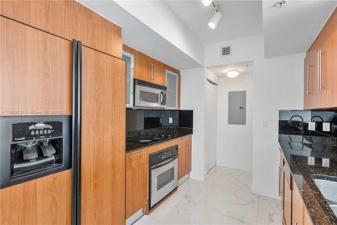 Condominio en venta en Miami, Florida, 2 dormitorios, 109.44 m2 № 1364212 - foto 5