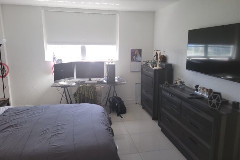 Condo in Sunny Isles Beach, Florida, 1 bedroom  № 1098950 - photo 6