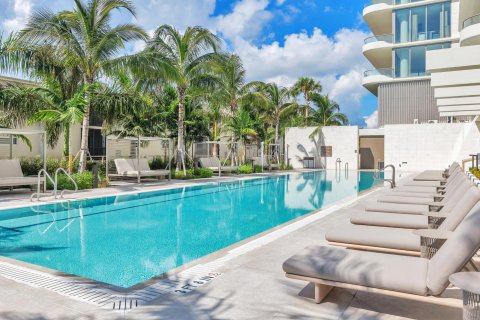 Condominio en venta en West Palm Beach, Florida, 3 dormitorios, 293.39 m2 № 582161 - foto 5