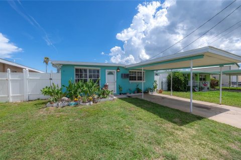 Villa ou maison à vendre à Hudson, Floride: 1 chambre, 93.65 m2 № 1288243 - photo 1