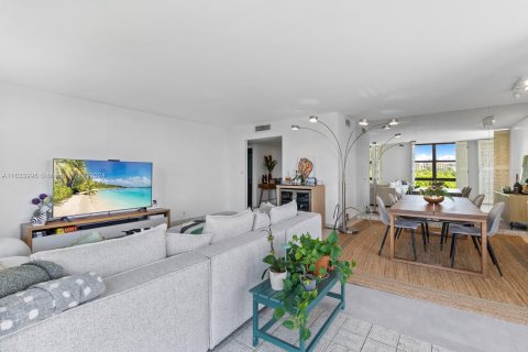 Copropriété à vendre à Key Biscayne, Floride: 2 chambres, 165.55 m2 № 1305963 - photo 5