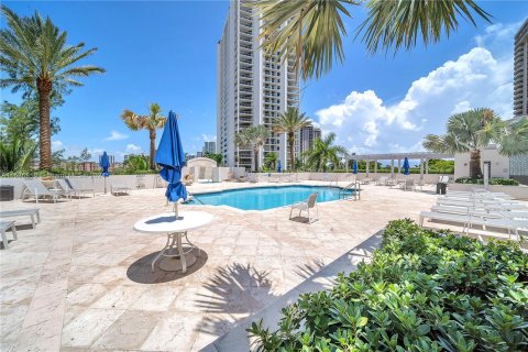 Copropriété à vendre à Aventura, Floride: 2 chambres, 143.44 m2 № 1305998 - photo 29