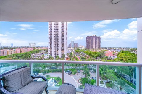 Condominio en venta en Aventura, Florida, 2 dormitorios, 143.44 m2 № 1305998 - foto 13