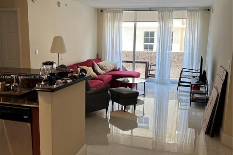 Condo in Miami, Florida, 3 bedrooms  № 1206781 - photo 3