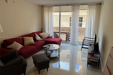 Condo in Miami, Florida, 3 bedrooms  № 1206781 - photo 4