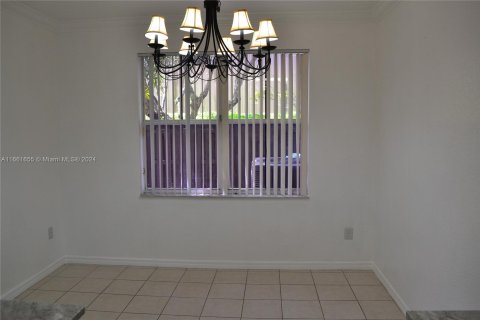 Townhouse in Miami, Florida 3 bedrooms, 138.52 sq.m. № 1368928 - photo 7