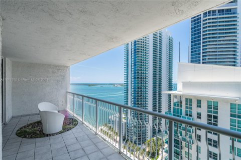 Condominio en venta en Miami, Florida, 1 dormitorio, 72.28 m2 № 1368934 - foto 29