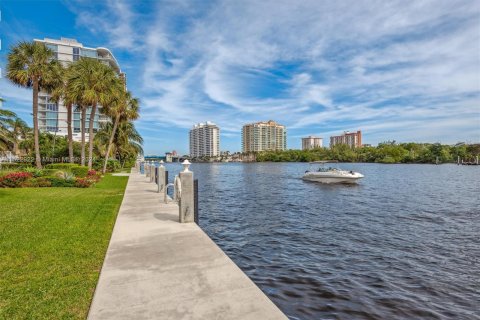 Condo in Fort Lauderdale, Florida, 1 bedroom  № 1000171 - photo 20