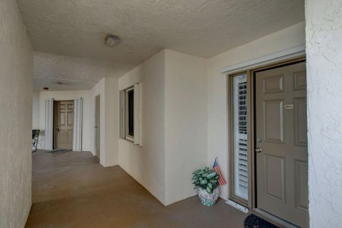 Condominio en venta en Hutchinson Island South, Florida, 3 dormitorios, 173.45 m2 № 856026 - foto 16