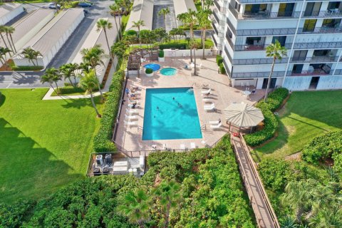Condominio en venta en Hutchinson Island South, Florida, 3 dormitorios, 173.45 m2 № 856026 - foto 4