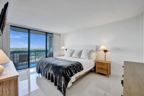 Condominio en venta en West Palm Beach, Florida, 2 dormitorios, 112.04 m2 № 1100658 - foto 24