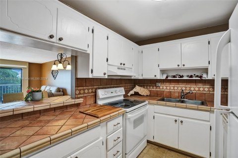 Copropriété à vendre à Fort Lauderdale, Floride: 2 chambres, 117.99 m2 № 1326034 - photo 18