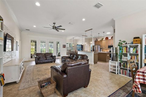 Casa en venta en Oxford, Florida, 4 dormitorios, 219.25 m2 № 1368536 - foto 9