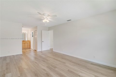 Touwnhouse à vendre à Jupiter, Floride: 2 chambres, 119.29 m2 № 1328201 - photo 13