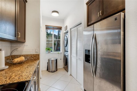 Adosado en venta en Miramar, Florida, 3 dormitorios, 139.54 m2 № 1328233 - foto 9