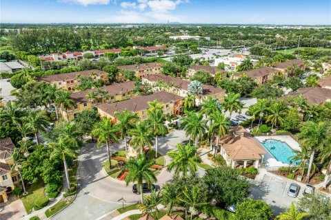 Adosado en venta en Miramar, Florida, 3 dormitorios, 139.54 m2 № 1328233 - foto 26