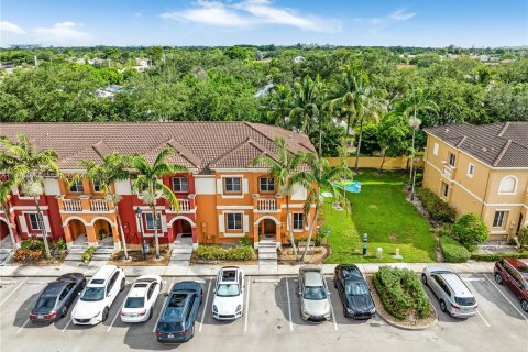 Adosado en venta en Miramar, Florida, 3 dormitorios, 139.54 m2 № 1328233 - foto 30