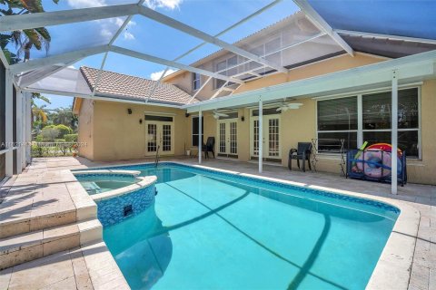 House in Lake Worth, Florida 5 bedrooms, 260.96 sq.m. № 1269300 - photo 7