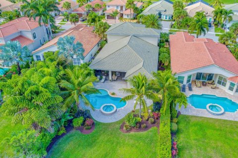 Villa ou maison à vendre à Jupiter, Floride: 4 chambres, 331.57 m2 № 1136293 - photo 2