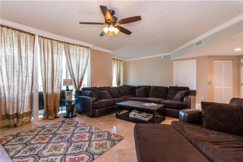 Condo in Deerfield Beach, Florida, 2 bedrooms  № 945014 - photo 10