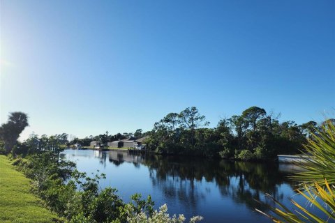 Land in Port Charlotte, Florida № 847644 - photo 1