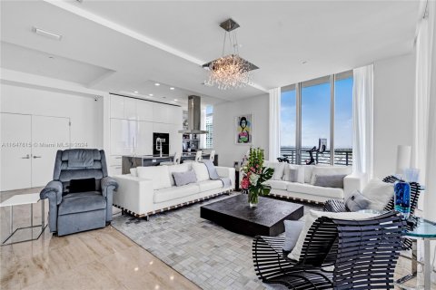 Condominio en venta en Miami Beach, Florida, 3 dormitorios, 201.13 m2 № 1332303 - foto 4