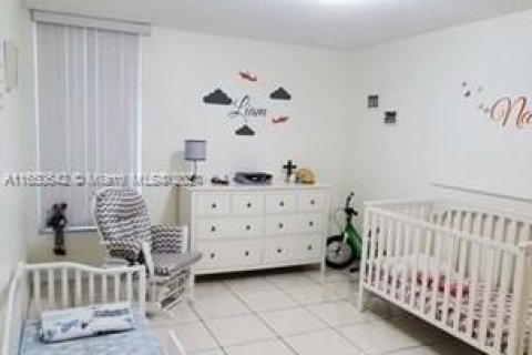 Condominio en venta en Miami, Florida, 2 dormitorios, 83.61 m2 № 1332806 - foto 13