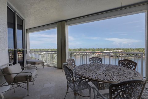 Copropriété à vendre à Aventura, Floride: 3 chambres, 283.35 m2 № 1332751 - photo 6