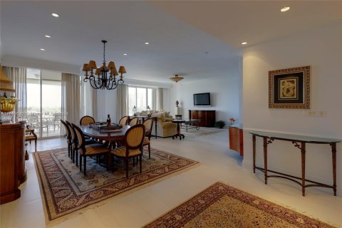 Copropriété à vendre à Aventura, Floride: 3 chambres, 283.35 m2 № 1332751 - photo 5