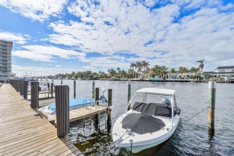 Condo in Hillsboro Beach, Florida, 2 bedrooms  № 928025 - photo 18