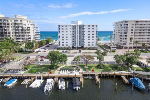 Condominio en venta en Hillsboro Beach, Florida, 2 dormitorios, 98.48 m2 № 928025 - foto 15