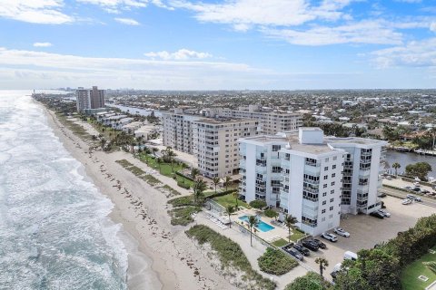 Condo in Hillsboro Beach, Florida, 2 bedrooms  № 928025 - photo 10