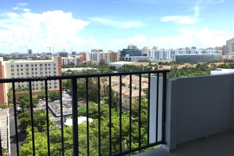 Condominio en venta en Aventura, Florida, 1 dormitorio, 82.4 m2 № 1365773 - foto 24