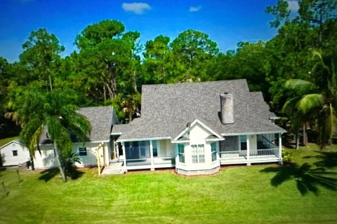 House in Loxahatchee Groves, Florida 3 bedrooms, 176.79 sq.m. № 1183619 - photo 2