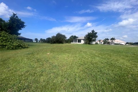 Terreno en venta en Punta Gorda, Florida № 789529 - foto 7